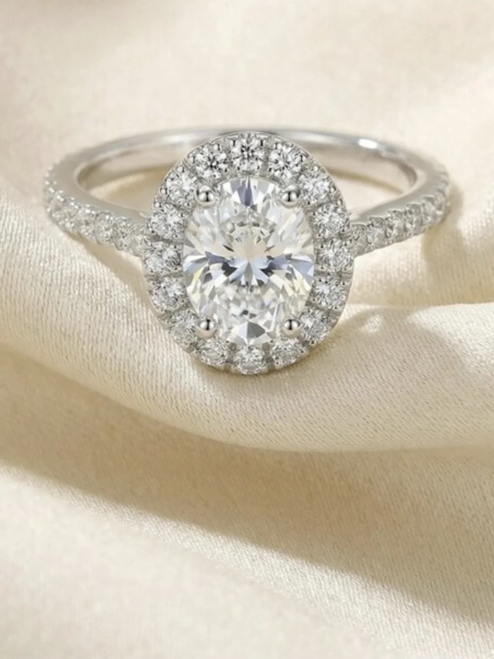 VVS1 1.5 CT* Halo Pave Oval-cut Moissanite Ring Size 8 US*